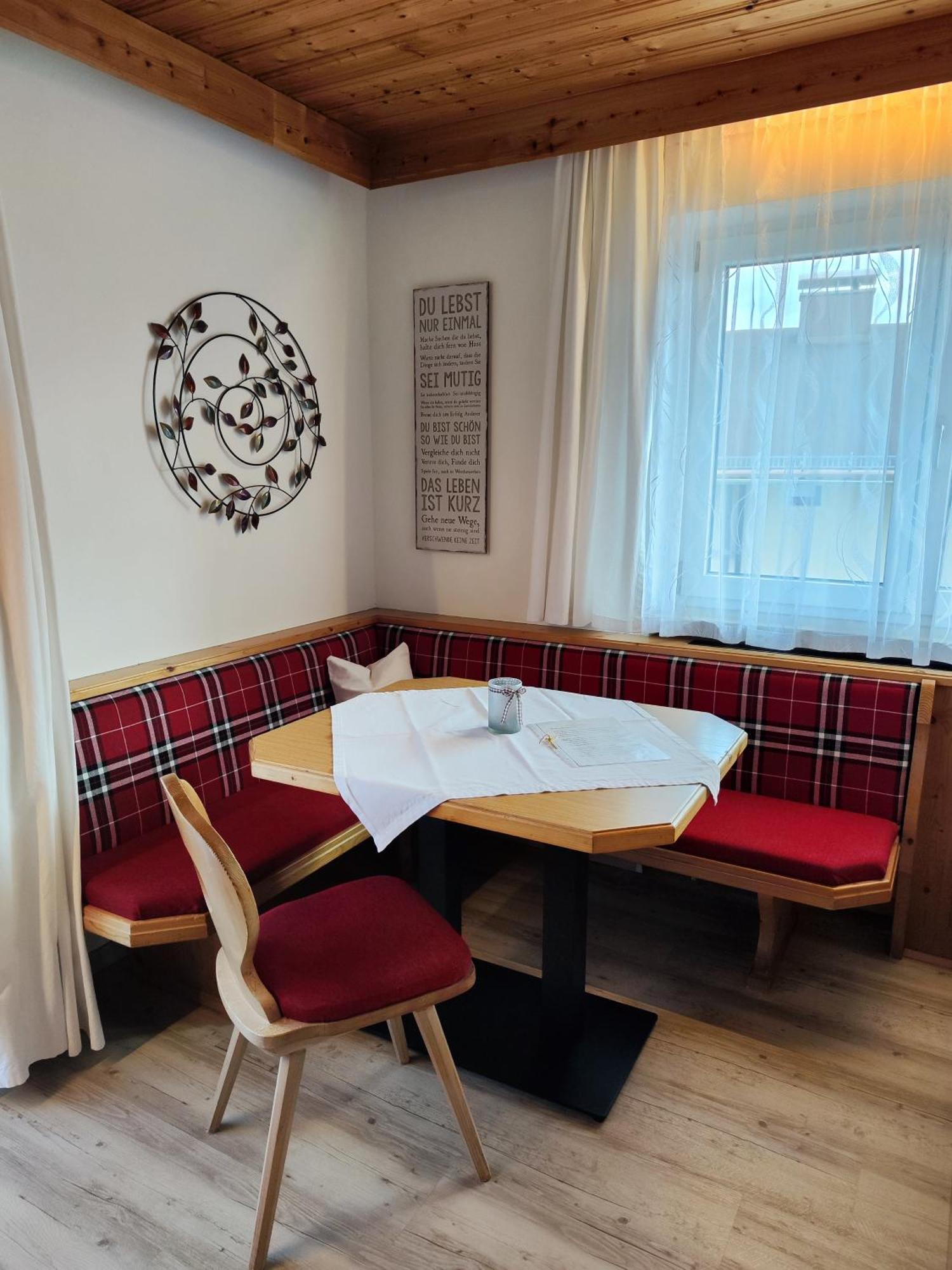 Apartmenthaus Bader Leutasch Zewnętrze zdjęcie