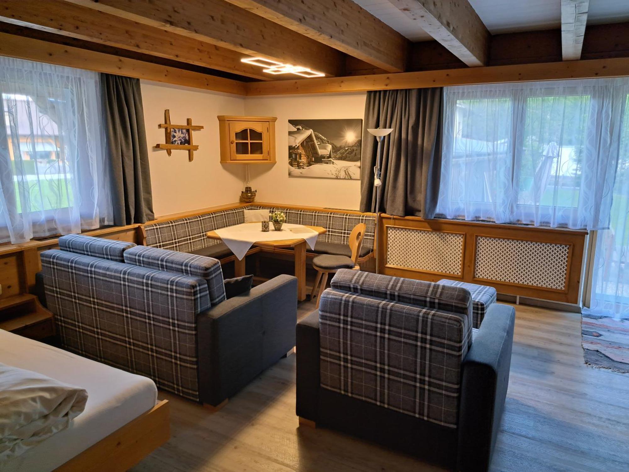 Apartmenthaus Bader Leutasch Zewnętrze zdjęcie